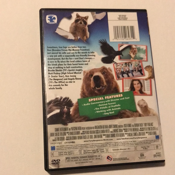 Two DVDS: Hotel For Dogs + Furry Vengeance - Picture 8 of 11